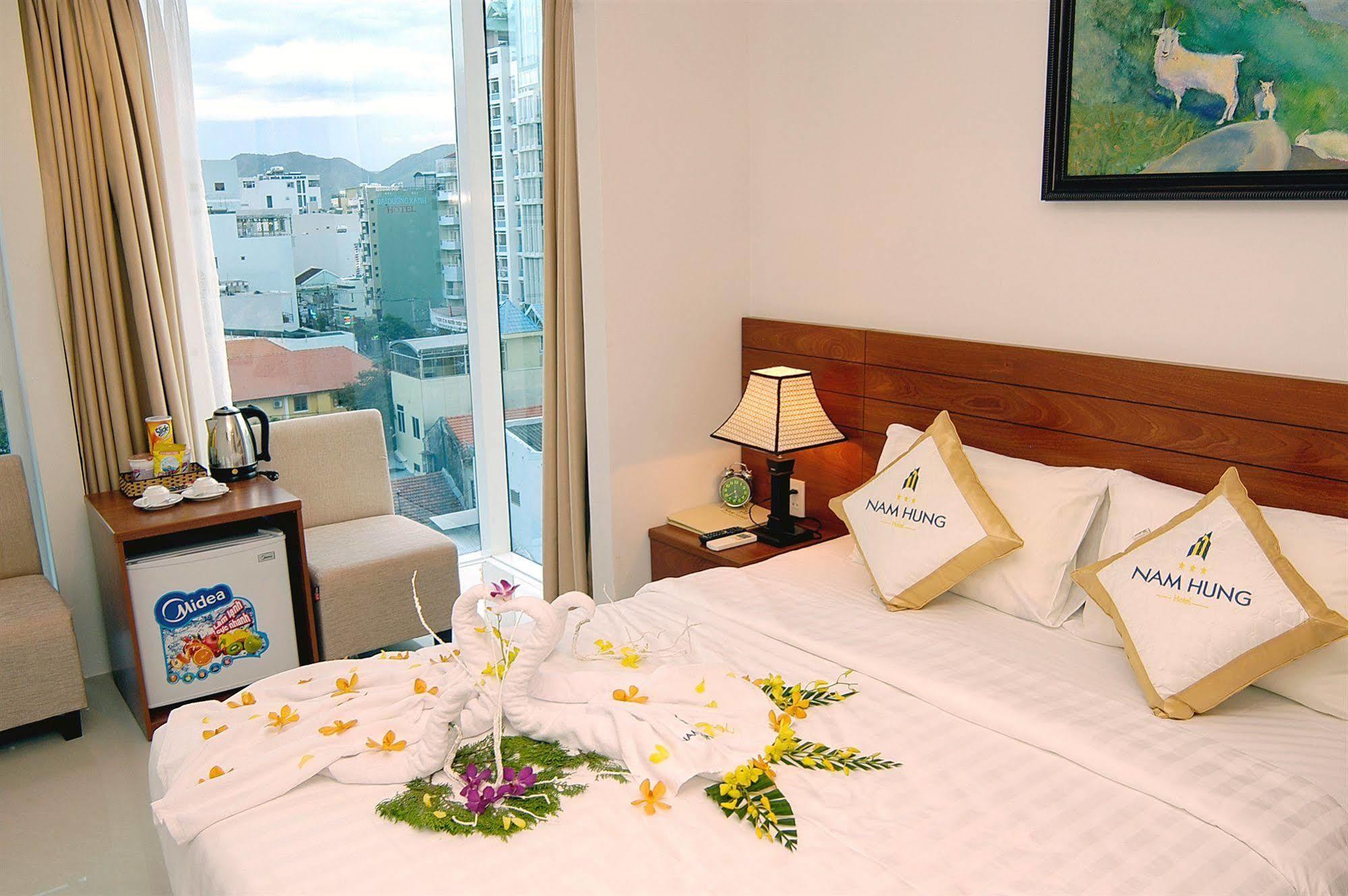 Nam Hung Hotel Nha Trang Luaran gambar